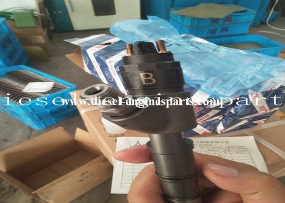 Customized Diesel Engine Parts Common Rail Engine Fuel Injector Auto Parts